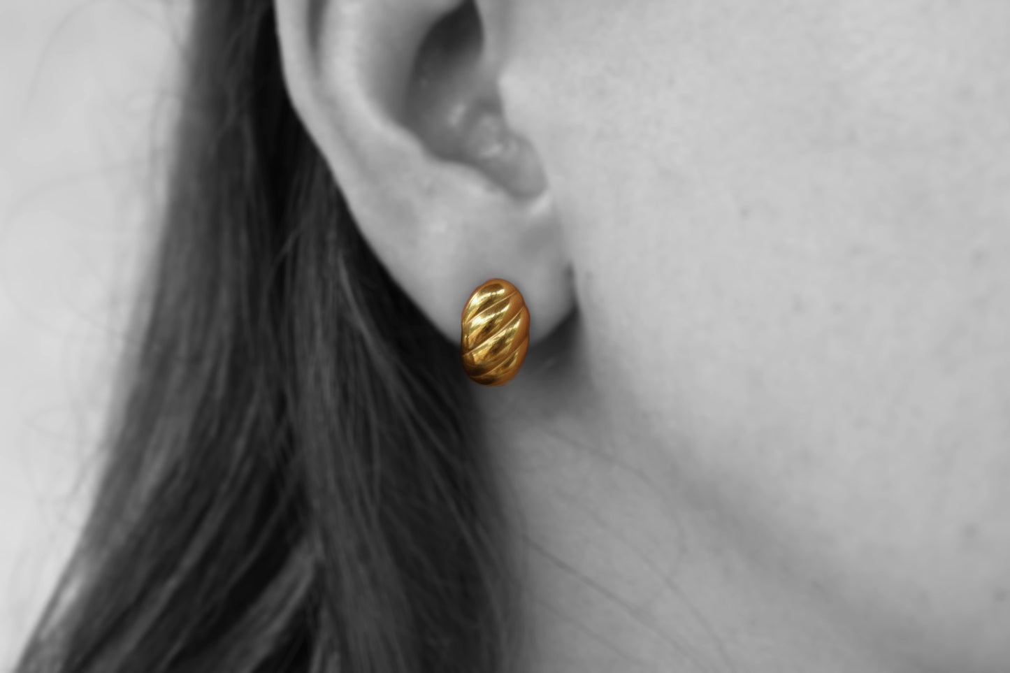 Absolutno gold earrings