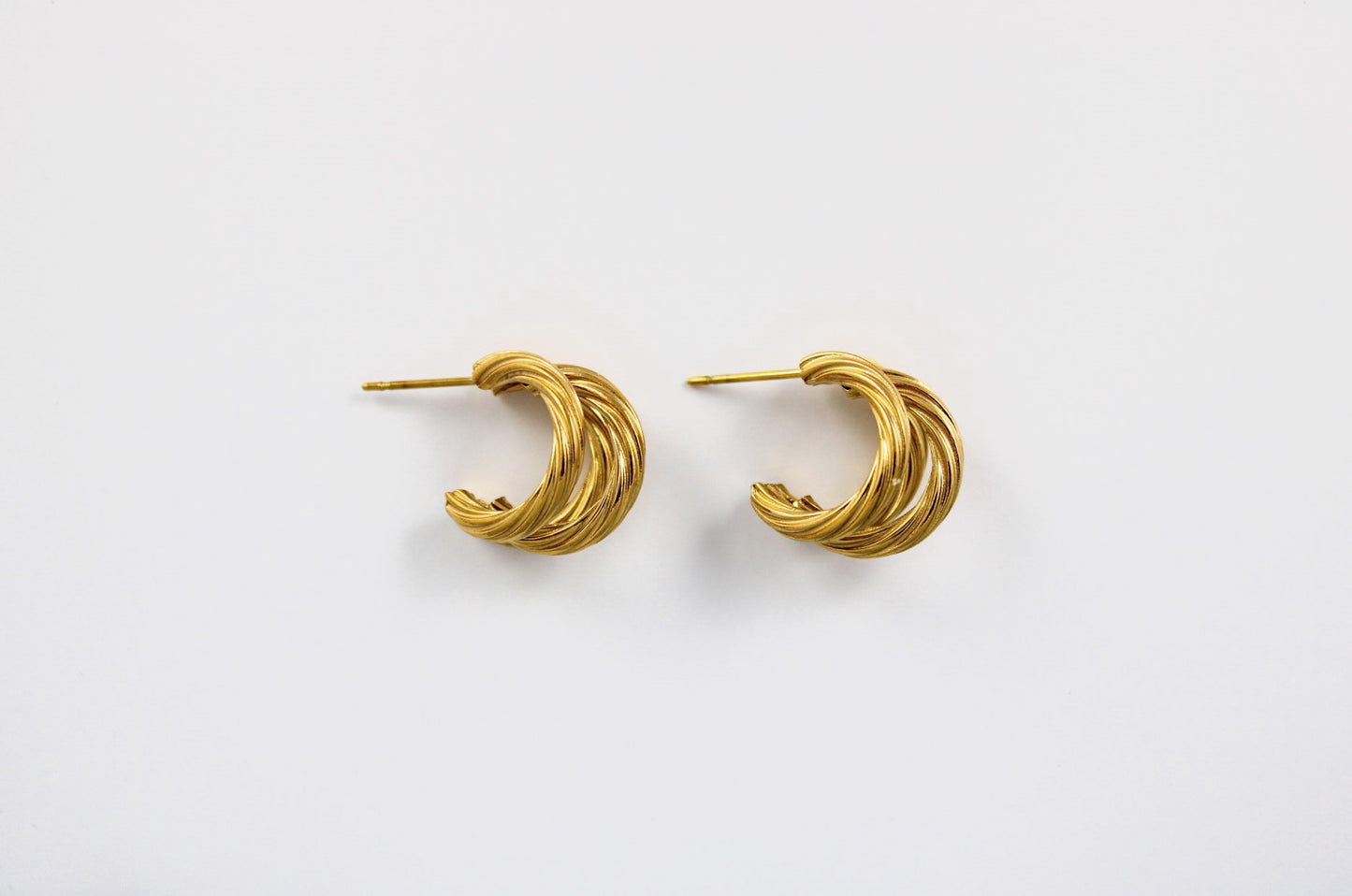 Triple twist hoop earrings