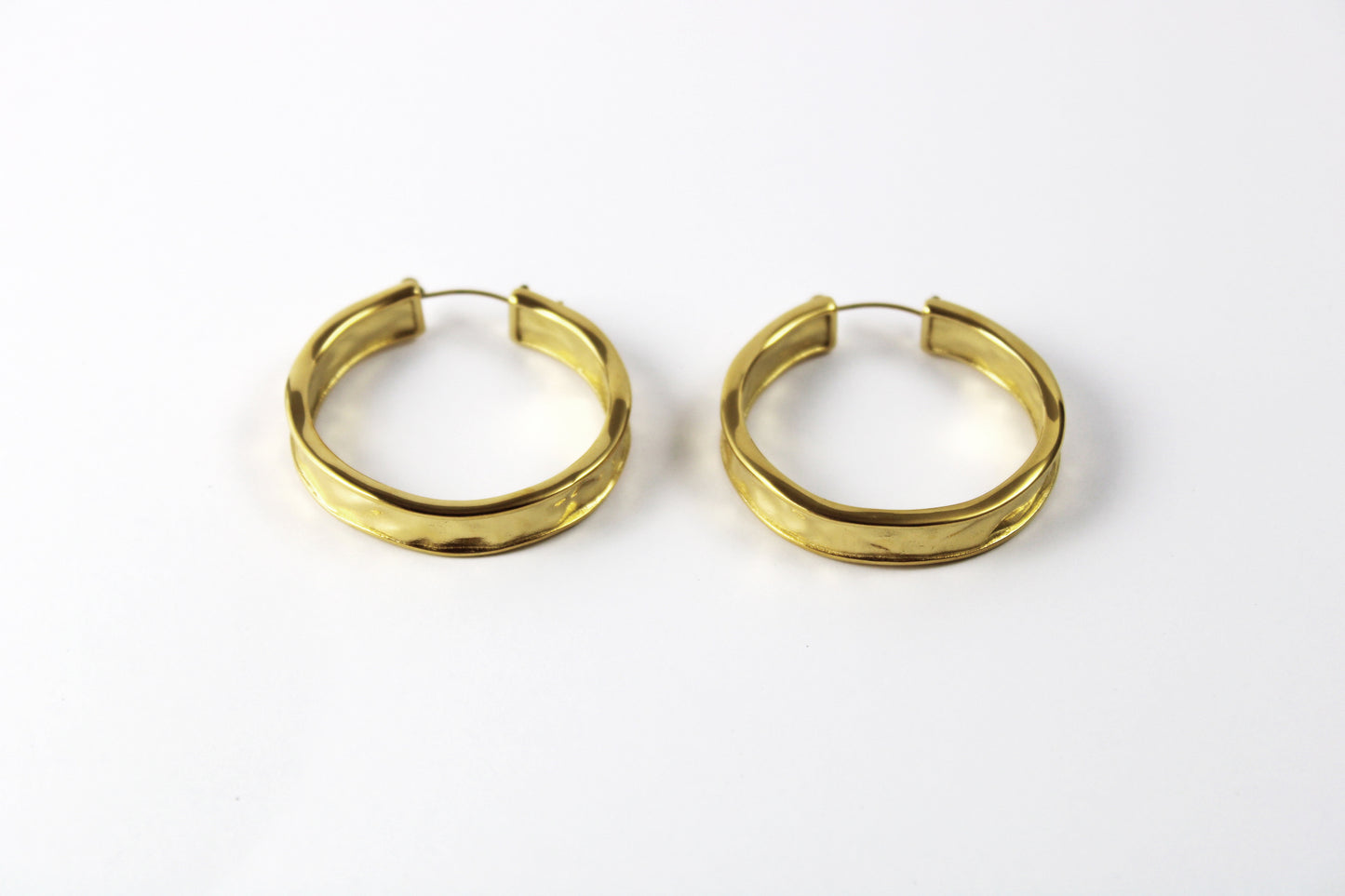Acrux hoop earrings