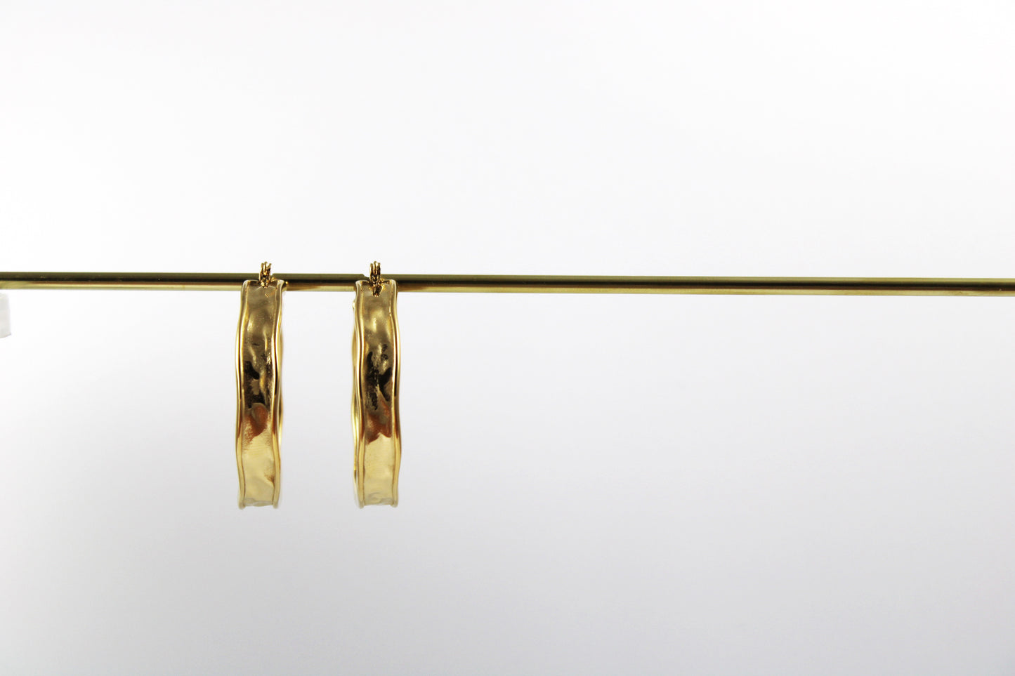 Acrux hoop earrings