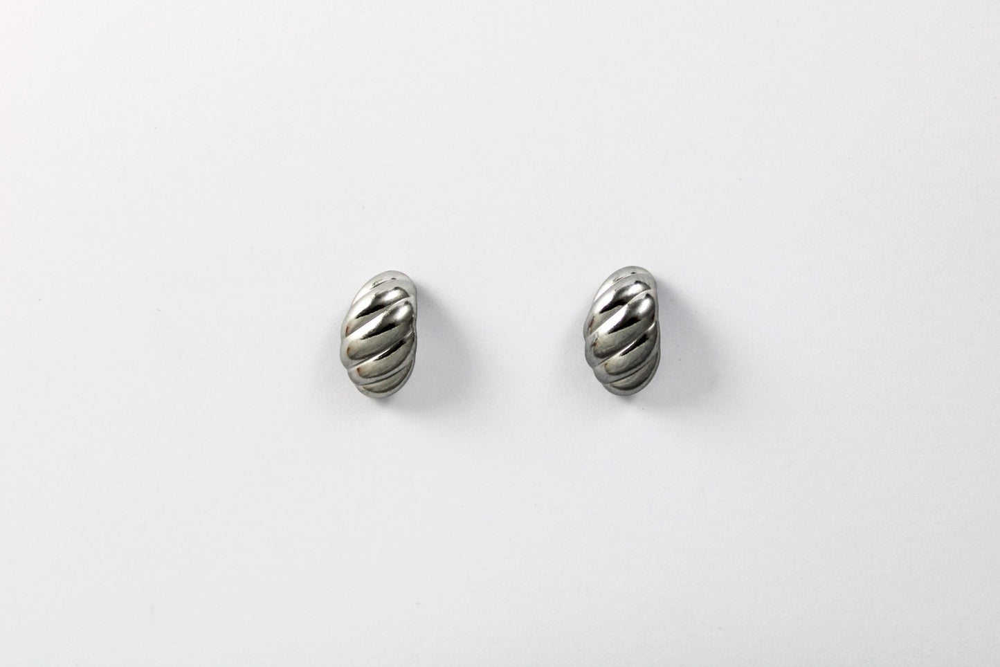 Absolutno silver earrings