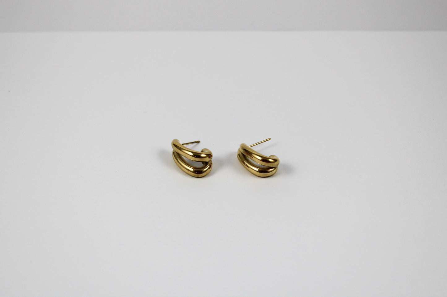 Golden Mizar earrings